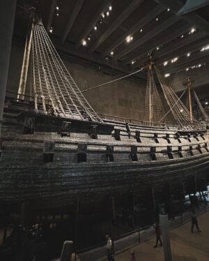 Amos Heller Instagram - Sweden you were unforgettable. 

My first time on your lovely soil and I hope it isn’t the last. It’s fun to come to a place with so little knowledge and just be blown away by the beauty, the weather, and the history. The Vasa was all we could talk about. 

Thanks for coming to our first Swedish shows and leaving a lasting, resonating impression!

Skol!

(Last 📷: @mattbillingslea )