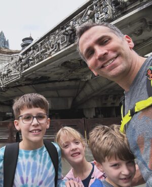 Amos Heller Instagram - Hellers do @waltdisneyworld - Day 3: Hollywood Studios 

Not gonna lie. I spent the entirety of the trip Looking forward to this day. Friends, it did not disappoint. Not in the least. The rides were great, the vibe in black spire outpost is absolutely immaculate, and I was sent rocketing back to my early childhood. I stared at things in honest, wide eyed wonder more than I have in a long time.

My family crewed the Falcon. My daughter went face-to-face with Kylo Ren. I got a picture with the Mandalorian. We met Rey. 

I built a lightsaber. 

I truly felt like I was somewhere else. The days were very long, and we slept deeply with tired feet. The frozen sing-along was the perfect palate cleanser, and the end to a nearly perfect vacation.