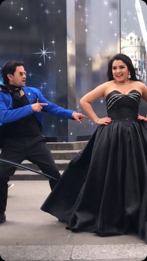 Amrapali Dubey Instagram - Bts from Nirahua Chalal London 🖤