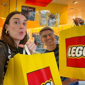Amy Corbett Instagram - Shopping trips with my fave Brickmaster always end up one place 😂😂😂
.
.
.
#lego #legostore #legobuild #brickmasters #legomasters #legomastersusa #shopping #legohaul