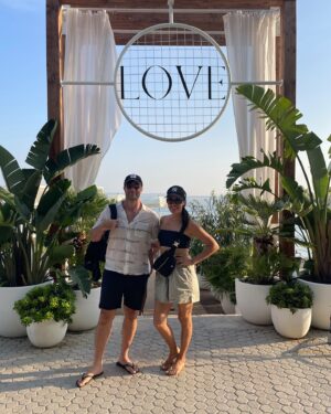 Amy Maghera Instagram - I am so tired that I literally started to write ‘Happy Birthday’ errrmmmmm nope! Happy Anniversary to my one and only E.T! We got married two years a go today. With you, life is even more colourful and exciting than it was before ❤️