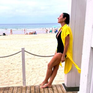 Ana Milán Instagram - La libertad del verano. No saber qué día es. Agosto tiene el don de parecer eterno y por ahora me voy a dejar engañar.
Porque no hay verano sin Cádiz. Porque no hay otro atardecer como los de Sancti Petri.
Porque mi segunda casa siempre será @palaciodesanctipetrigranmelia y su gente…
Año tras año, no falla.