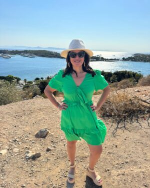 Ana Navarro Instagram - I’ve seen some beautiful sunsets in my life. By far the most memorable have been in Africa and in Greece. Very lucky to be seeing it again at The Temple of Poseidon in Siuonio, Greece. @anamariag.u, @treehouseacupuncturemiami and I met in third grade at the Sacred Heart and have been friends-like-family since, through ups and downs, joys and sadness. We first took a girls-trip when we all turned 50, and committed to making time to do it again. So here we are, embarking on another adventure, and promising to make new memories and celebrate 45 years of sisterhood. Take a little time to be with your friends and enjoy the view. 🌅

PS - @americanair lost some of our bags. So you might be seeing the same clothes over & over.