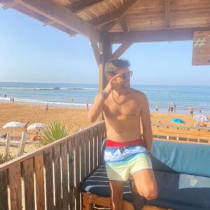 Anas El Baz Instagram - « Life is a mix of unexpected events, bringing both joyful surprises and challenging moments. These experiences, whether good or bad, shape our journey and help us grow. »
@edenislandbouznika