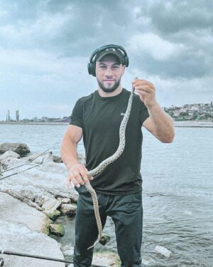 Anatoly Tokov Instagram - Каспийское море 🌊🐍

#махачкала#море#fedorteam#bellatormma#nord_desant#mmarussia#russia#mmafighter#mmatraining#старыйоскол#тобольск#mmauniform#thelastemperor#BcexBыиграю#😤👊💪😎