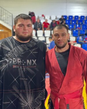 Anatoly Tokov Instagram - Сборы 👊🏻

#fedorteam#bellatormma#nord_desant#mmarussia#russia#mmafighter#mmatraining#старыйоскол#тобольск#mmauniform#thelastemperor#всехвыиграю#😤👊💪😎
