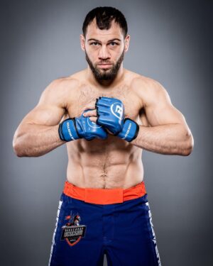 Anatoly Tokov Instagram - Фотосессия перед @bellatormma 290 

#bellator290#fedorteam#bellatormma#nord_desant#mmarussia#russia#mmafighter#mmatraining#старыйоскол#тобольск#mmauniform#thelastemperor#BcexBыиграю#😤👊💪😎
