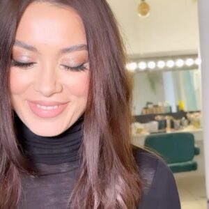 Anca Dumitra Instagram - Ce vraji mai fac fetele🧚🏻‍♀️ @stefaniabadilamakeup.hair