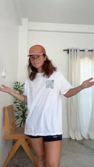 Andi Eigenmann Instagram - Hat3rz would say, "pinabayaan ang sarili. Hindi man lang mag ayos".. I would say.., komportable chìc! Or.. Qrated pangbahay realness!😆
Pretty much the only thing I dont do on purpose is forget my slippers.