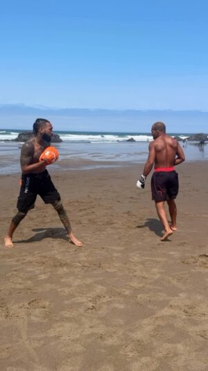 Andre Ewell Instagram - Simple, come learn from me 💯