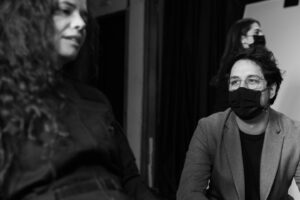 André Pilli Instagram - Video novo no ar🚨Terminamos o maior ano da produtora até hoje, e no canal falo um pouco do que aprendemos trabalhando no nosso projeto com a @epidemicsound. Espero que gostem do conteudo por trás das câmeras ♥ 📸 @ricardo.dp_