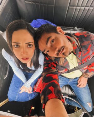 Andrea Luna Instagram - Romi y Joel 😘🤪❤️ cuántos quieren que esta parejita se logre? 😍
@erickeleraoficial 😬
