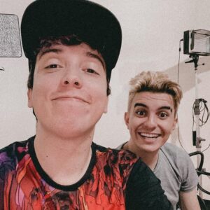 Andrei Soares Alves Instagram - Trabalhe com aquilo que ama, que nunca vai precisar trabalhar! ❤️ 🙏🏻