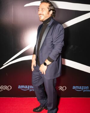Andrés Almeida Instagram - Gran Noche de Premiere de #zorro Mañana no se pierdan el estreno mañana por @primevideomx @primevideolat @primevideo @primevideobr y el 25 de Enero por @primevideoes