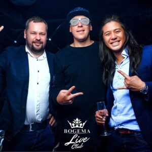 Andrey Minin Instagram - Dj сезон открыт. Пятница 5.02. Минск. Bogema Live Club. Отличное место, замечательные люди. #djdюsha #djdюsha2016 #дюшаметелкин #дюша #luxurymusic #minsk #club #bogemaliveclub