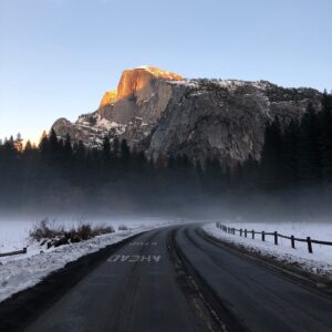 Andy Puddicombe Instagram - One for the road. The final moments of sunset as the evening mist rolls in #yosemite