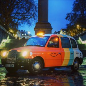 Andy Puddicombe Instagram - Look out for the Headspace #mindfulcab in London this week. Free of charge, the meter runs on minutes meditated. So hop in the back, press play, sit back, relax, and enjoy a stress-free ride on us 🚕