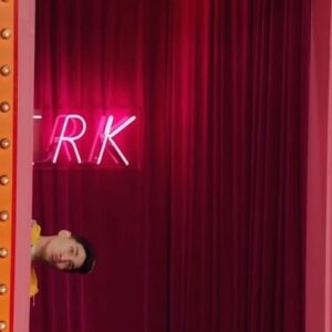 Anetra Instagram - Issa new day in the Werk room!😍😁 TOMORROW at 8/7c, now on MTV! 💄