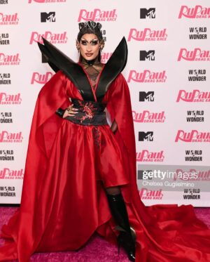 Anetra Instagram - All roads lead to this!❤️‍🔥🏁✨ The Grand Finale of @rupaulsdragrace airs Friday at 8/7 on @mtv ✨👑 #dragrace #teamanetra