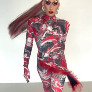 Anetra Instagram - What’s all Buzz, buzz?
#rupaulsdragrace #rupaulsdragraceseason15