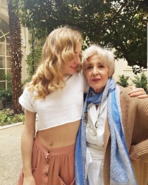 Ángela Cremonte Instagram - Inclasificable. No la había con más energía. Ni más carácter. Ni más coqueta. Gracias, Concha. Feliz viaje ❣️