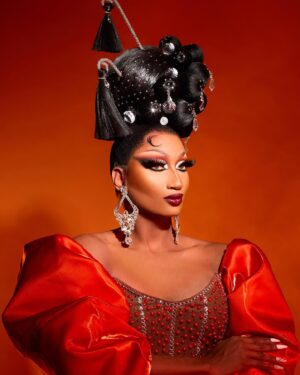 Angeria Paris VanMicheals Instagram - 31 years around the sun 🔥

It’s my Birthday!!!! Enjoy these beautiful pictures photographed by the amazing @ericrichardmagnussen!! Dress by @jeffreykellydesigns and hair by @edwardsizzahands2.0
