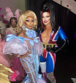 Angeria Paris VanMicheals Instagram - Rupaul’s DragConLA 2024 was absolutely amazing!!! This was the busiest I have ever been at @rupaulsdragcon!! I’m beyond grateful 🙌🏾 So appreciative to my managers at @fiercelyyouentertainment, my family who worked my booth and every single fan and supporter of mine that came to visit me at my booth!! See you at DragConUK 🇬🇧 thank you @xoxowithloveraj @_dantexander @jaytee.molina @kiambernicole @mnte.d