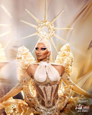 Angeria Paris VanMicheals Instagram - CHECK! ✅ @angeriavm is back for #AllStars9 – streaming FRI MAY 17 on @paramountplus! 💄