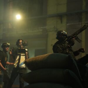 Angga Dwimas Sasongko Instagram - On my way bikin film action lagi.

.
.

Foto - foto dari @13bomdijakartafilm. Filmnya bisa ditonton sekarang @netflixid.