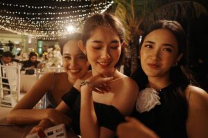 Anggika Bölsterli Instagram - Bali for these two fav #Shaforhim 🤍