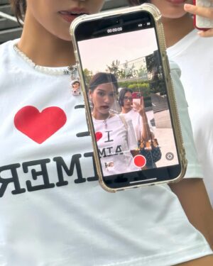 Aniporn Chalermburanawong Instagram - 👭🌤️💕