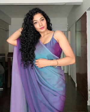 Anjali P Nair Instagram - 💜💜