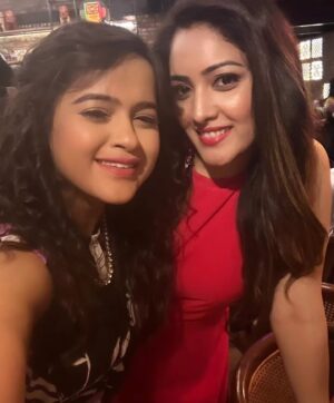 Anju Jadhav Instagram - It's all about celebration night🎂🥰😘🎉🎈 
@hatsoffproduction
@sonysab
