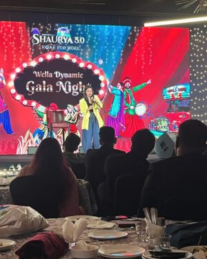 Ankita Shrivastav Instagram - Birthday on stage❤️did a corporate show! Next day did a show for the top 70 IIT JEE toppers of 2024. The same birthday week did the first my auditorium show in Mumbai. When I was about to perform for the IIT JEE toppers, I kept wishing what would I not give to be a ranker, to be on the other side of the stage. But this side of the stage felt equally calming. So without delving into my IIT JEE rank 🙈I feel this life is a blessing because of you all.  I guess I did okay. I guess this life is a prayer. ❤️