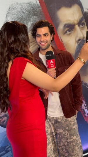 Ankur Rathee Instagram - This ain’t Texas, it’s Manali 😜

#Undekhi Season 3 Press & Premiere
