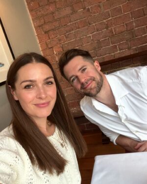 Anna Passey Instagram - The nicest early birthday suprise from KP 🤍

At our favourite @theartschoolrestaurant 

Thanks for a lovely evening @porkyaskew 💫