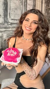 Actress Anna Pletnyova HD Photos and Wallpapers August 2024