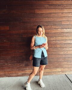 Actress Anna Todd HD Photos and Wallpapers August 2024