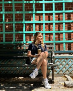 Actress Anna Todd HD Photos and Wallpapers July 2024