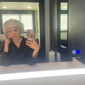 Annalisa Cochrane Instagram - bloody hell what a bit of fun 

#ABLINDBARGAIN