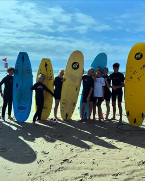 Annelien Coorevits Instagram - Surf vibes @elena @Luís 🏄