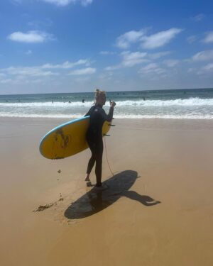 Annelien Coorevits Instagram - Surf vibes @elena @Luís 🏄
