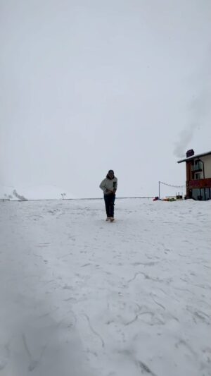 Anthony Flores Instagram - ❄️