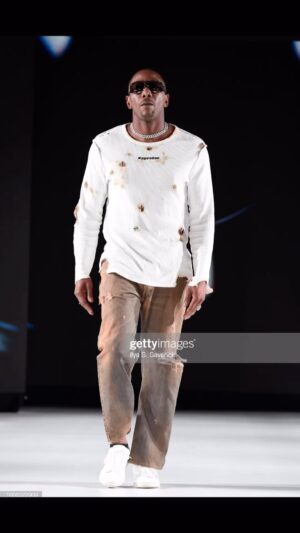 Anthony Knight Instagram - New York fashion week September 2023
Location: @sonyhall 
Production company: @runway7fashion 
📸 @gettyimages  @illysava 
Make up @stormiinthecity 
.
.
.
#nyfwxr7f 
#fashionweek 
#model #runwaymodel  #nyfw #fyp #foryoupage #explorepage  #instalike  #reelsinstagram  #creator 
#editorial  #gettyimages  #gettyfashion