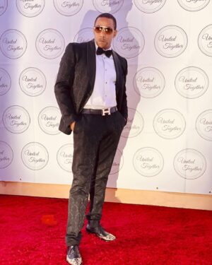 Anthony Knight Instagram - Show up and show out on the #redcarpet #lafw23runwaymodel 
#Lafw2023 #bestversionofme #model #runway #runwayshow #california #losangeles #fyp #exploremore #modellife special thanks to @farhanmch @unitedtfs  Photos camera 📸 by @its.abrahammm