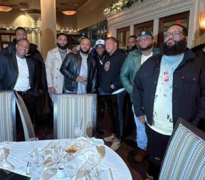 Anthony Knight Instagram - Rare time well spent with my day ones @blackbottleking @trap_star_frenchies @markyd420 @im860_mrmoody  @chef_taysogood  #goodfriendsgoodtimes #explorepage