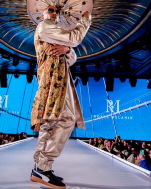 Anthony Knight Instagram - @theanthonyknight (Anthony Knight) ... the Man... the Myth... the Legend.... showing everyone @runway7fashion how it's done.  #modellife #instafam #struttin #showoff #workit @royalmelaninclothing @royalmelaninclothing_