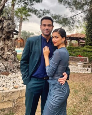 Antigoni Neophytou Instagram - Μάνος & Μαρίνα 💚
