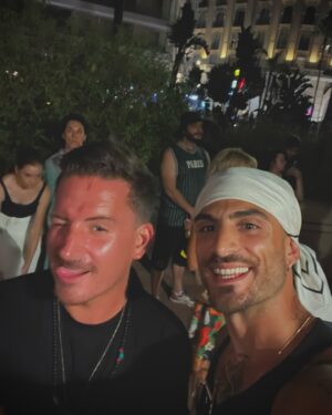 Antoine Goretti Instagram - Looking for love in Cannes dump 🫶🏼✨