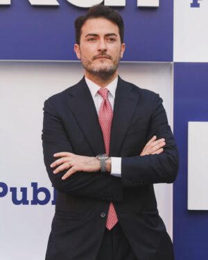 Antonino Monteleone Instagram - ONORATO, EMOZIONATO, GRATO

onorato perché il servizio pubblico è una responsabilità che pesa; emozionato perché l’ho sognato di nascosto; grato ai miei coraggiosi compagni d’avventura e a ciascuno di voi per il supporto e l’incoraggiamento 

💗🙏🏻

l’autunno è vicino e noi saremo pronti a raccontarvi L’Altra Italia su @instarai2 ogni giovedì in prima serata

Pronti?! 😎📺

©️ AGI per Ufficio Stampa RAI